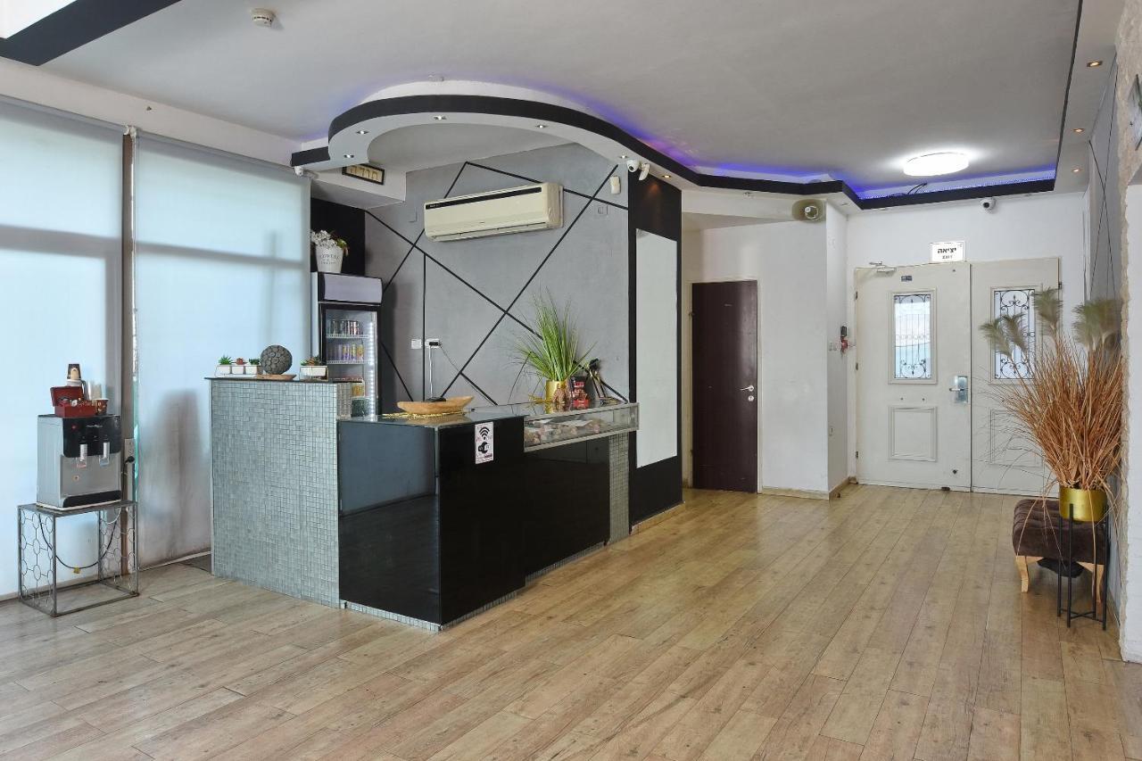 Nofim Suites Tibériade Extérieur photo