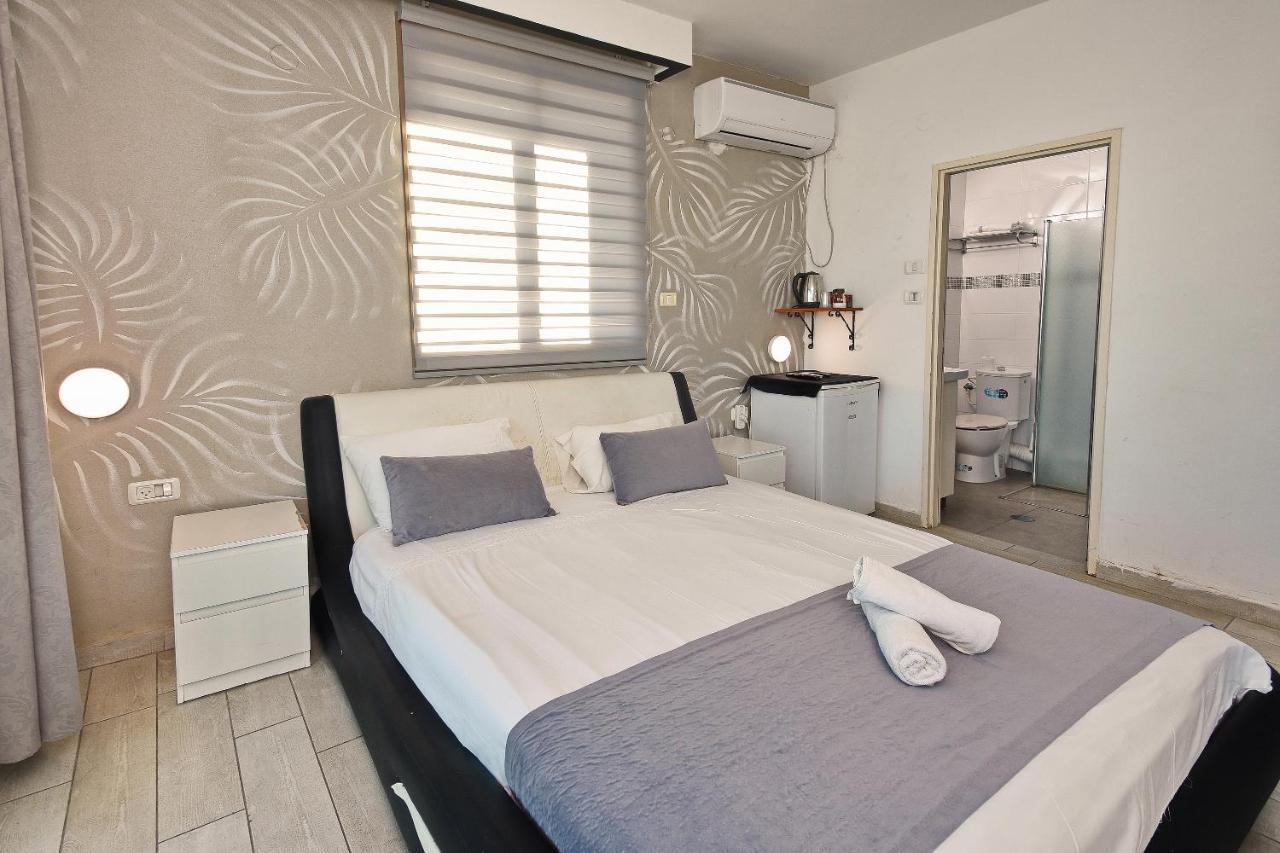 Nofim Suites Tibériade Extérieur photo