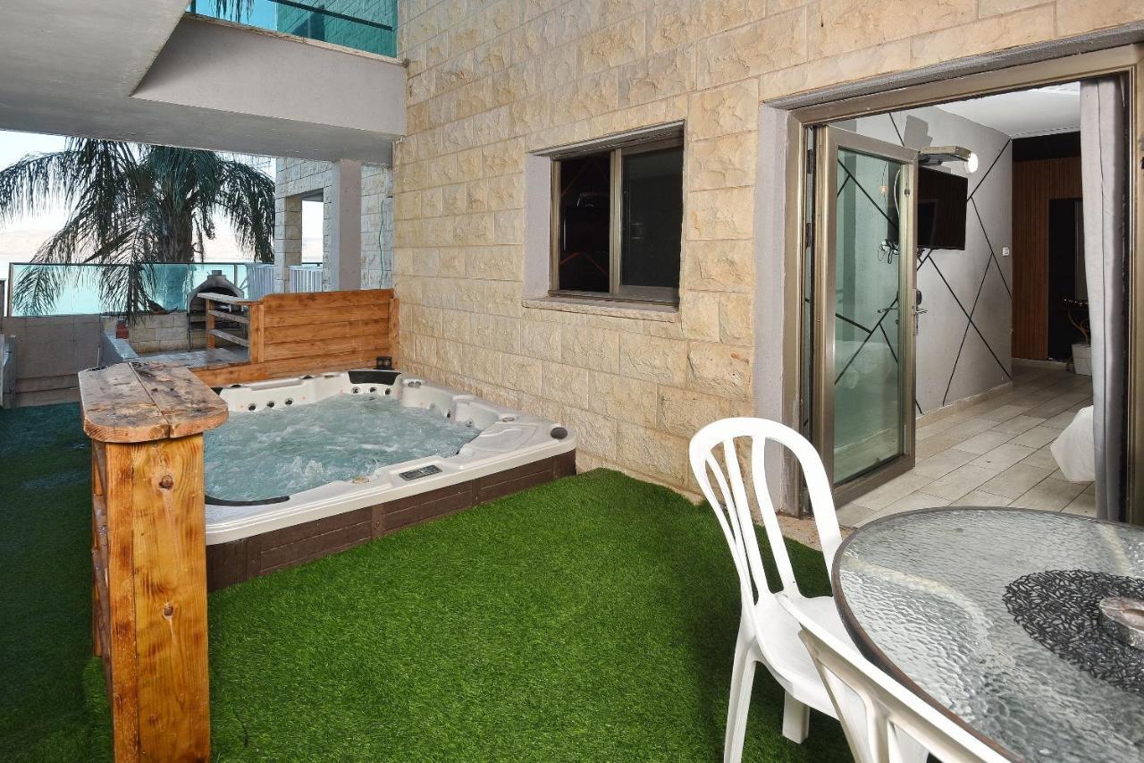 Nofim Suites Tibériade Extérieur photo