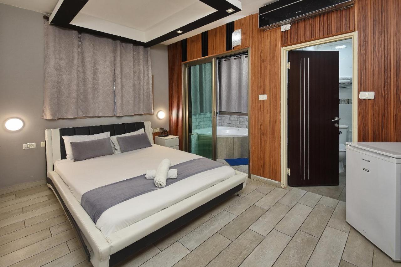 Nofim Suites Tibériade Extérieur photo